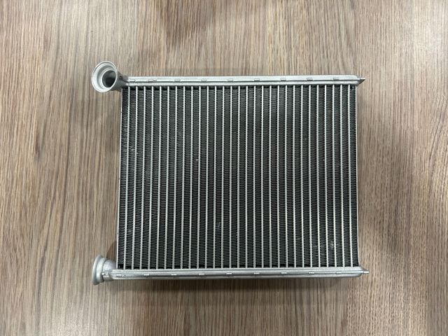 bontott PEUGEOT 308 Fűtőradiátor