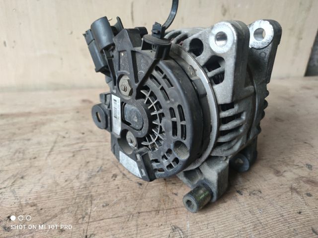 bontott PEUGEOT 308 Generátor