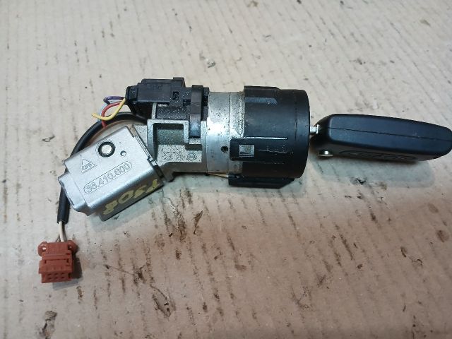 bontott PEUGEOT 308 Gyújtáskapcsoló