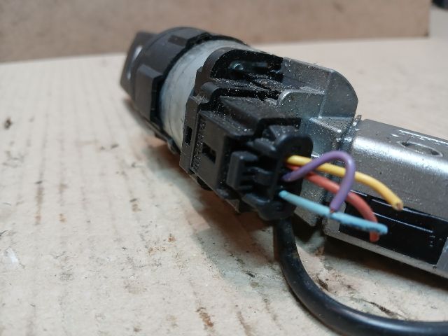 bontott PEUGEOT 308 Gyújtáskapcsoló