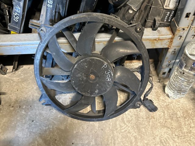 bontott PEUGEOT 308 Hűtőventilátor
