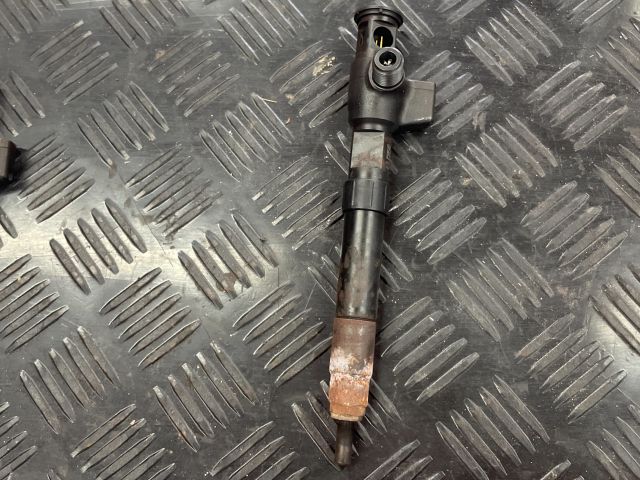 bontott PEUGEOT 308 Porlasztó (1 db)