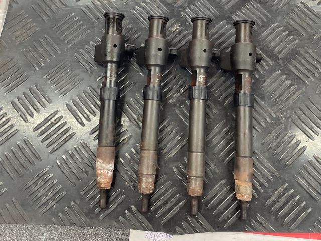 bontott PEUGEOT 308 Porlasztó (1 db)