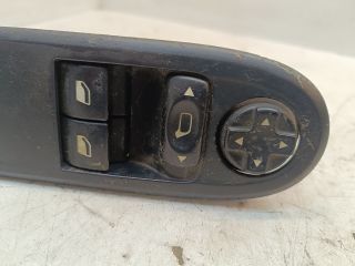 bontott PEUGEOT 308 Ablakemelő és Tükör Kapcsoló