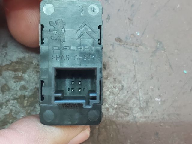 bontott PEUGEOT 308 Ablakemelő Kapcsoló (Pozíciófüggetlen)