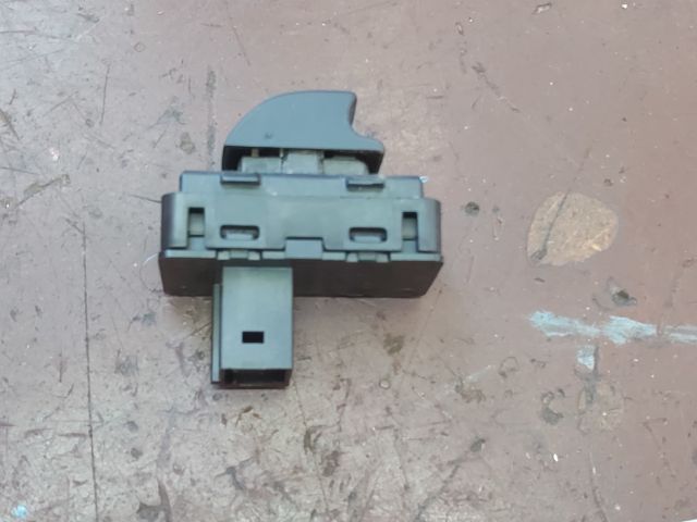 bontott PEUGEOT 308 Ablakemelő Kapcsoló (Pozíciófüggetlen)