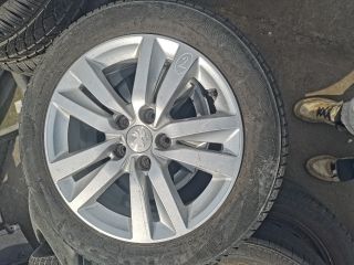 bontott PEUGEOT 308 Alufelni Szett Gumival