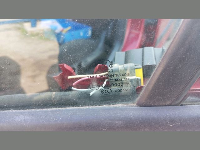 bontott PEUGEOT 308 Bal első Ablak