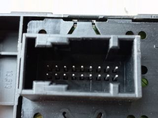 bontott PEUGEOT 308 Bal első Ablakemelő Kapcsoló