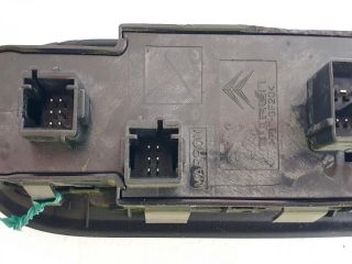 bontott PEUGEOT 308 Bal első Ablakemelő Kapcsoló