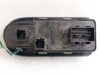 bontott PEUGEOT 308 Bal első Ablakemelő Kapcsoló