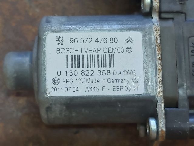 bontott PEUGEOT 308 Bal első Ablakemelő Motor