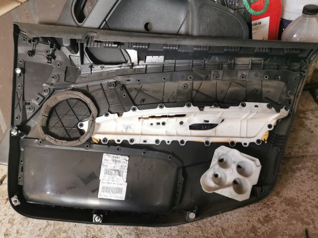 bontott PEUGEOT 308 Bal első Ajtó Kárpit