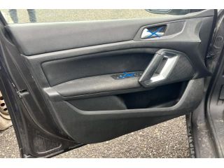 bontott PEUGEOT 308 Bal első Ajtó Kárpit
