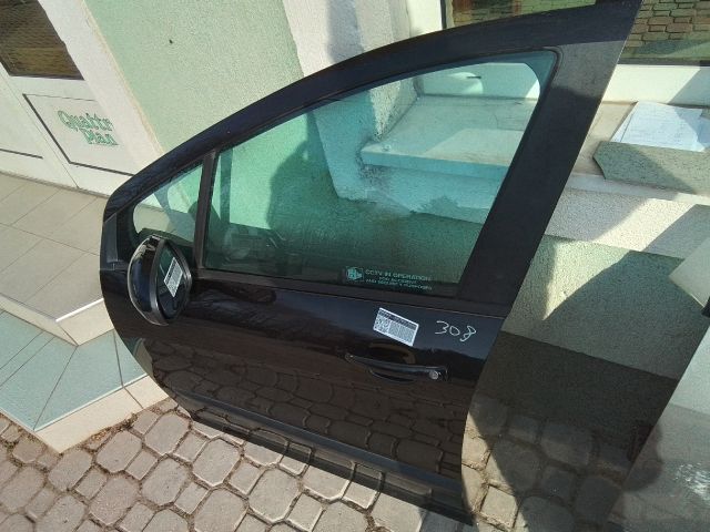 bontott PEUGEOT 308 Bal első Ajtó (Részeivel)