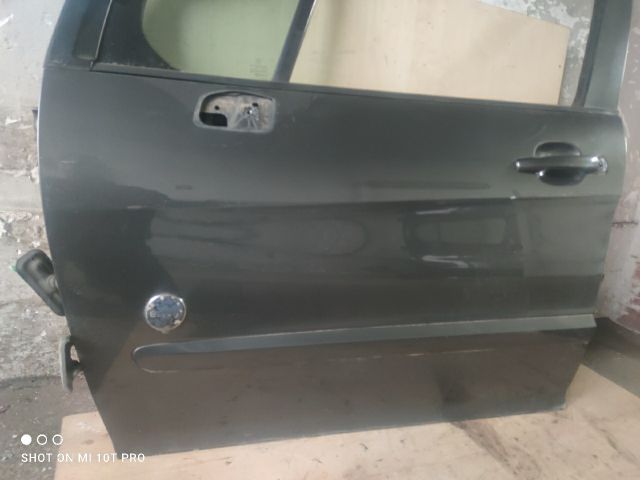 bontott PEUGEOT 308 Bal első Ajtó (Részeivel)