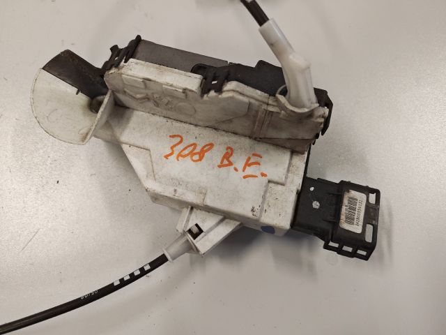 bontott PEUGEOT 308 Bal első Ajtózár