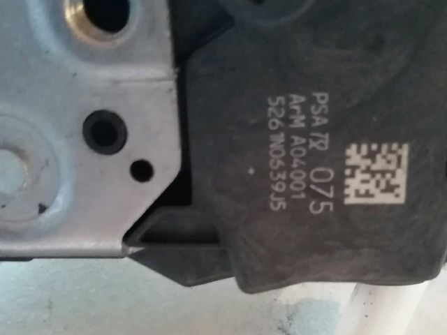 bontott PEUGEOT 308 Bal első Ajtózár