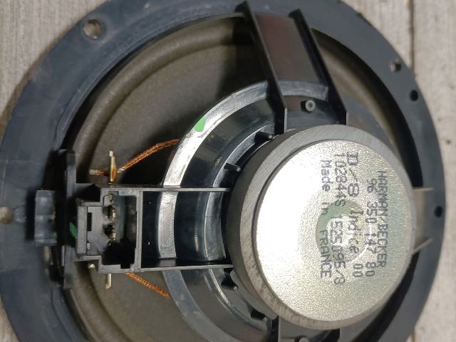 bontott PEUGEOT 308 Bal első Hangszóró