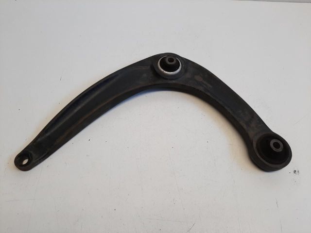 bontott PEUGEOT 308 Bal első Lengőkar