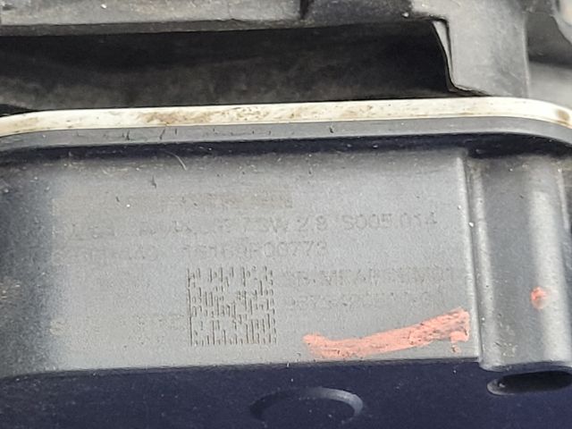 bontott PEUGEOT 308 Bal első Lökhárító Tartó (Műanyag)