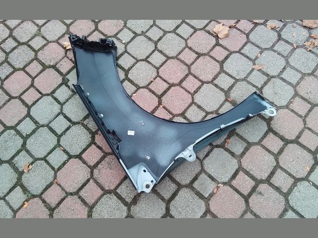 bontott PEUGEOT 308 Bal első Sárvédő