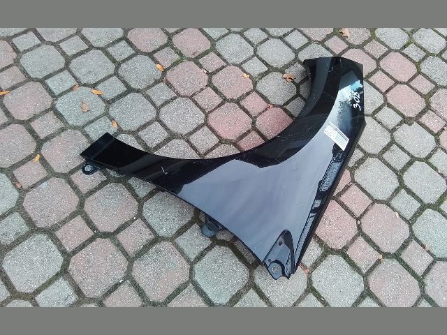 bontott PEUGEOT 308 Bal első Sárvédő