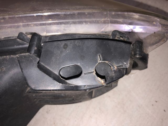 bontott PEUGEOT 308 Bal Fényszóró