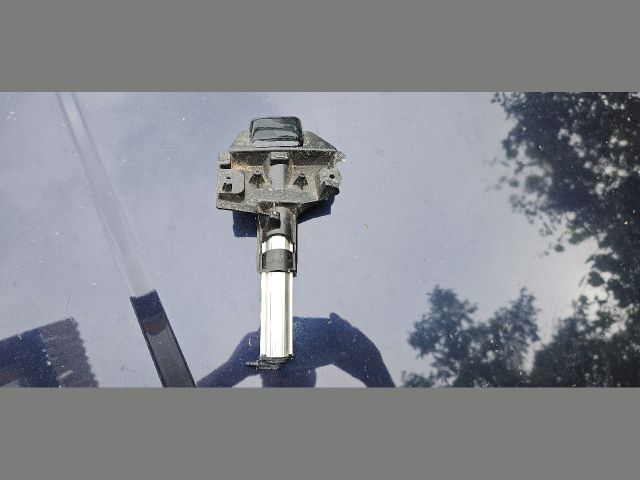 bontott PEUGEOT 308 Bal Fényszórómosó Fúvóka