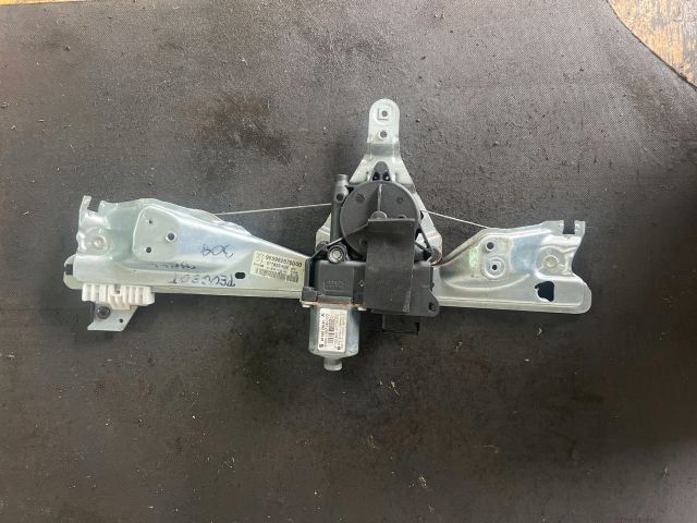 bontott PEUGEOT 308 Bal hátsó Ablakemelő Szerkezet (Elektromos)