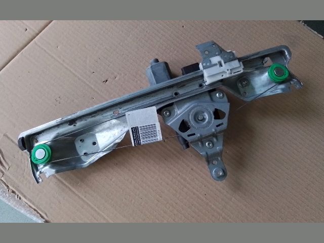 bontott PEUGEOT 308 Bal hátsó Ablakemelő Szerkezet (Elektromos)