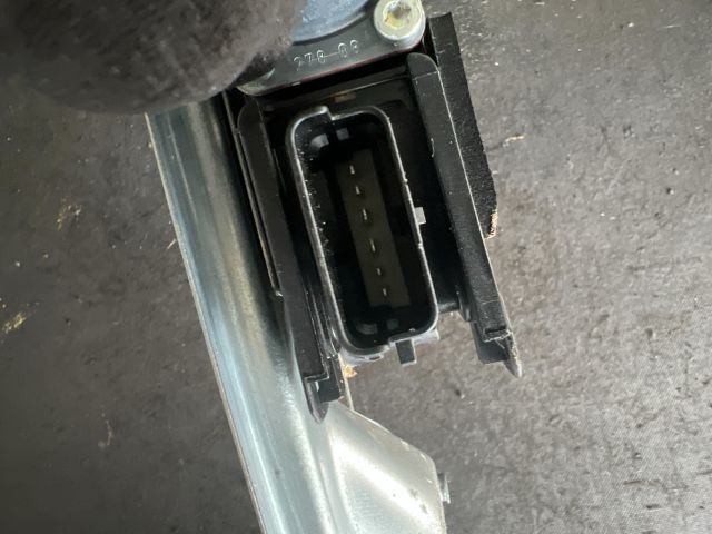 bontott PEUGEOT 308 Bal hátsó Ablakemelő Szerkezet (Elektromos)