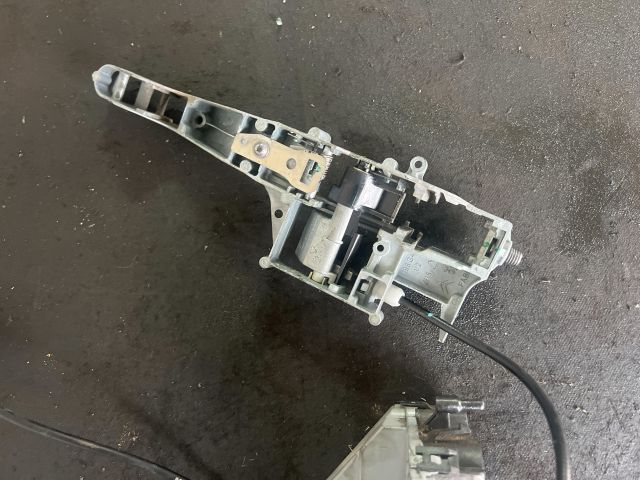 bontott PEUGEOT 308 Bal hátsó Ajtózár