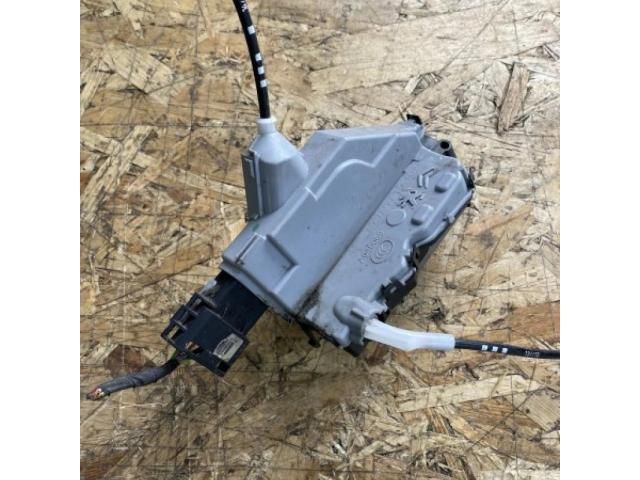 bontott PEUGEOT 308 Bal hátsó Ajtózár