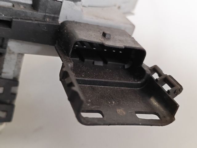 bontott PEUGEOT 308 Bal hátsó Ajtózár