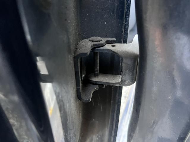 bontott PEUGEOT 308 Bal hátsó Alsó Zsanér