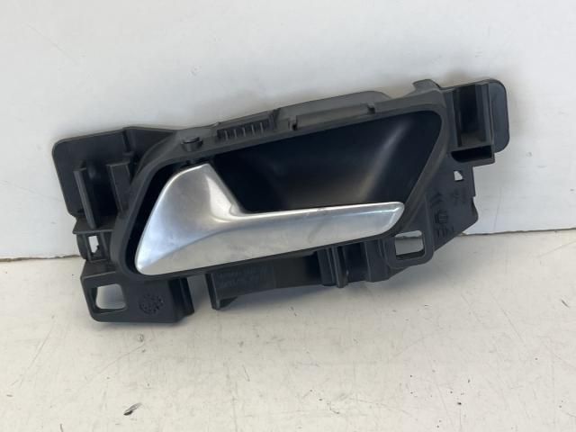 bontott PEUGEOT 308 Bal hátsó Belső Kilincs