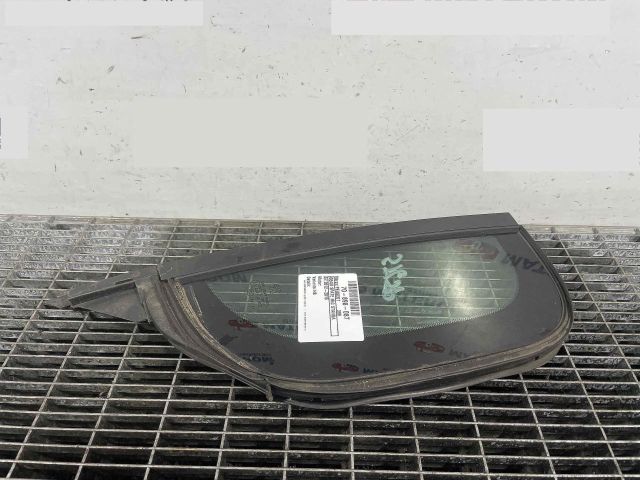 bontott PEUGEOT 308 Bal hátsó Fixüveg (Ajtóban)