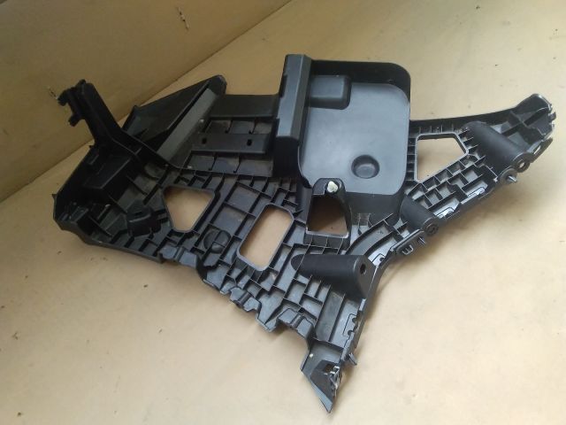 bontott PEUGEOT 308 Bal hátsó Lökhárító Tartó (Műanyag)