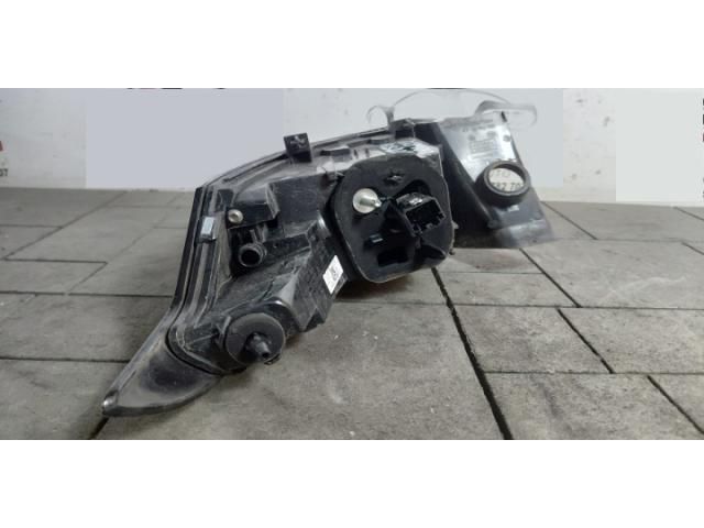 bontott PEUGEOT 308 Bal Külső Hátsó Lámpa