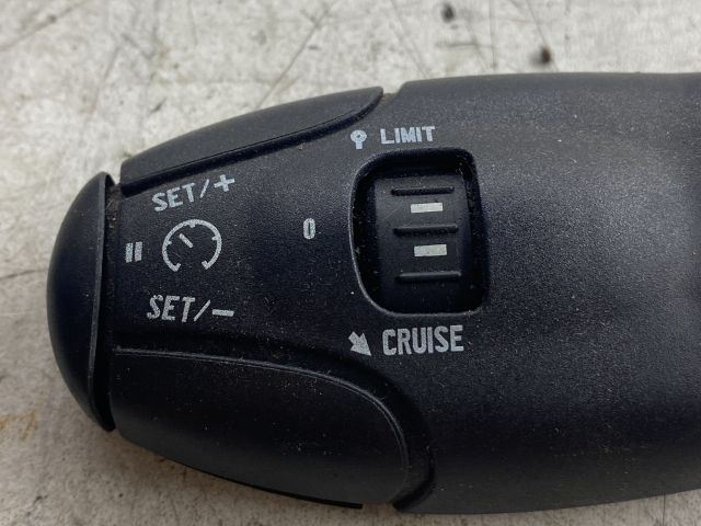 bontott PEUGEOT 308 Bal Multikormány Kapcsoló