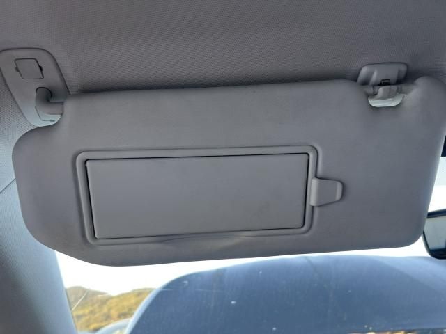 bontott PEUGEOT 308 Bal Napellenző