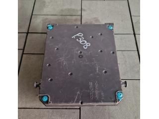 bontott PEUGEOT 308 Biztosítéktábla Utastér