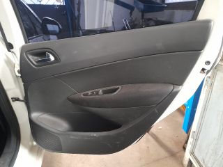 bontott PEUGEOT 308 Biztosítéktábla Utastér