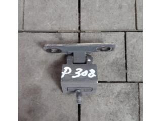 bontott PEUGEOT 308 Csomagtérajtó Bal Zsanér