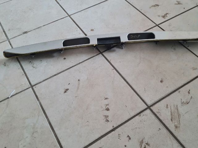 bontott PEUGEOT 308 Csomagtérajtó Díszléc