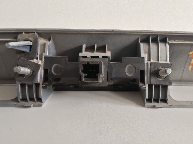 bontott PEUGEOT 308 Csomagtérajtó Díszléc