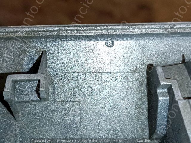 bontott PEUGEOT 308 Csomagtérajtó Díszléc