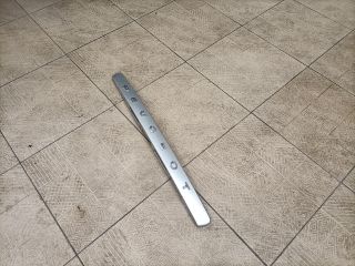 bontott PEUGEOT 308 Csomagtérajtó Díszléc