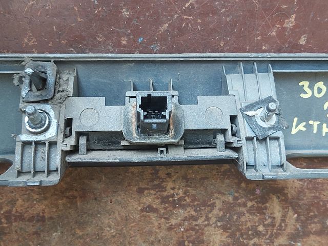 bontott PEUGEOT 308 Csomagtérajtó Díszléc